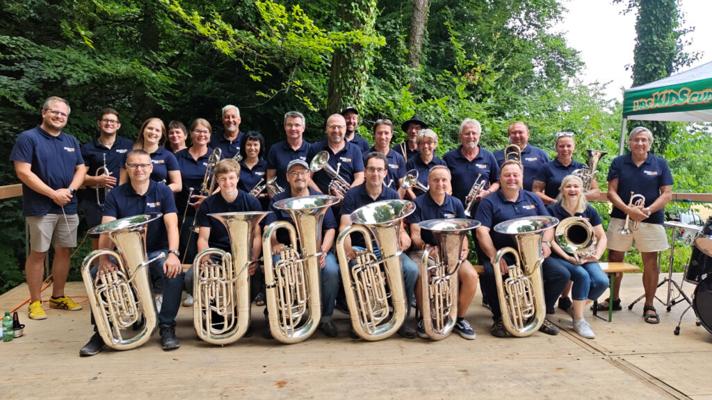 Brassband am Waldfest in Mandach